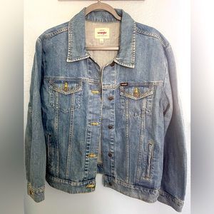 MENS DENIM TRUCKER JACKET:VINTAGE INDIGO: LARGE